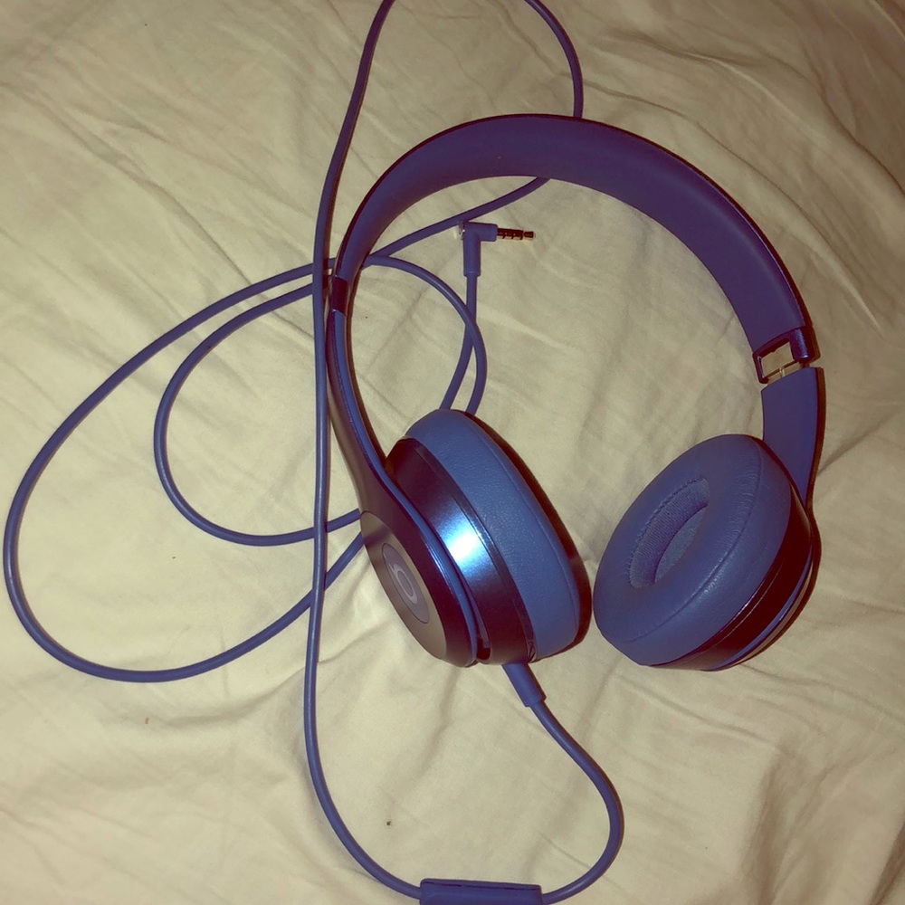 beets solo dark blue
